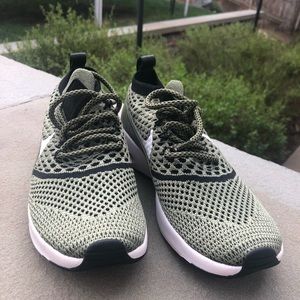 NIKE AIR MAX THEA ULTRA!